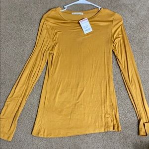 Mustard yellow long sleeve tee